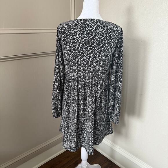 Altar'd State Black/White Layla Peasant Mini Dress Size Small D83258-02A - Picture 3 of 5